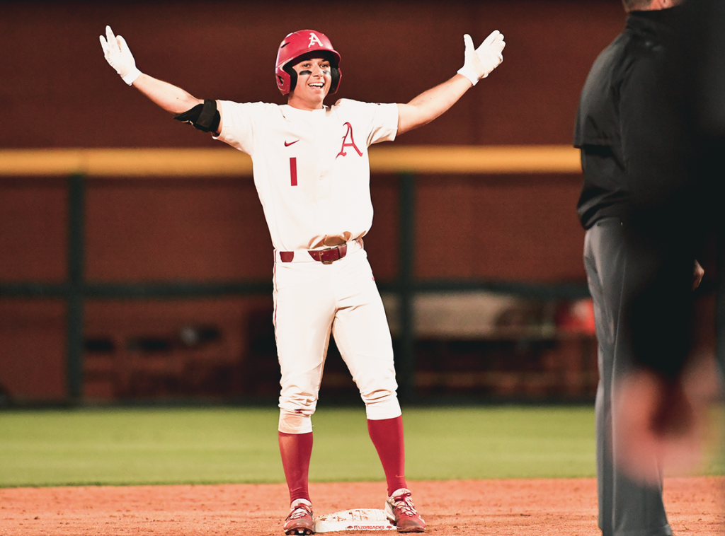 Tuesday Recaps Arkansas' Robert Moore Hits for Cycle; Texas A&M and
